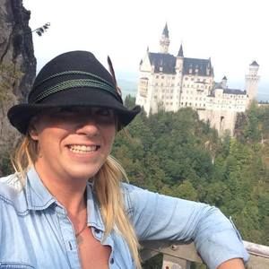 Meet your Posher, Michelle